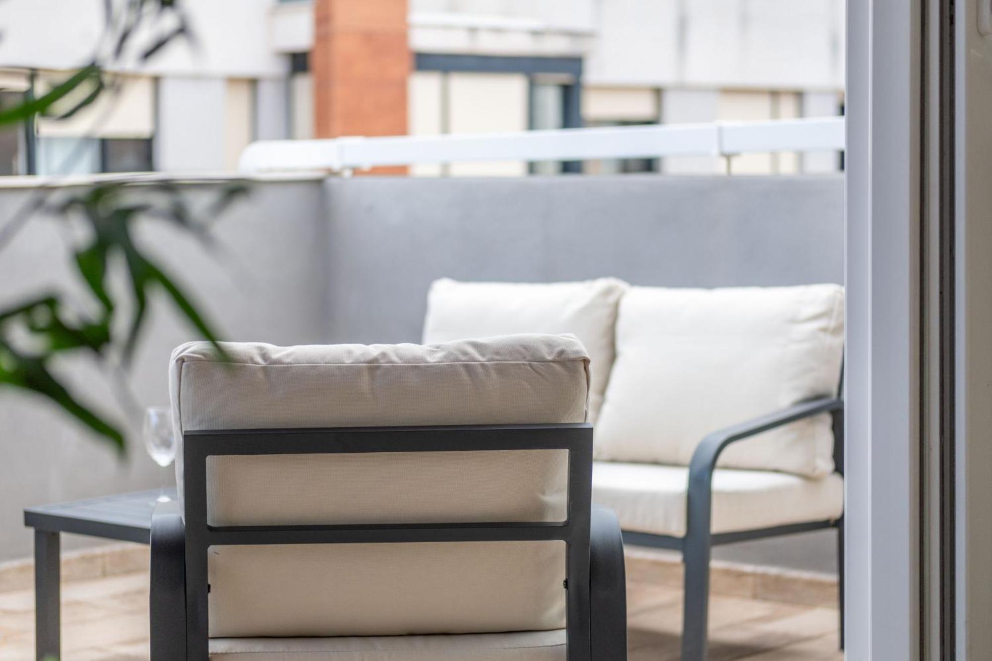 Spacious Penthouse With Private Terrace Valencia Bagian luar foto